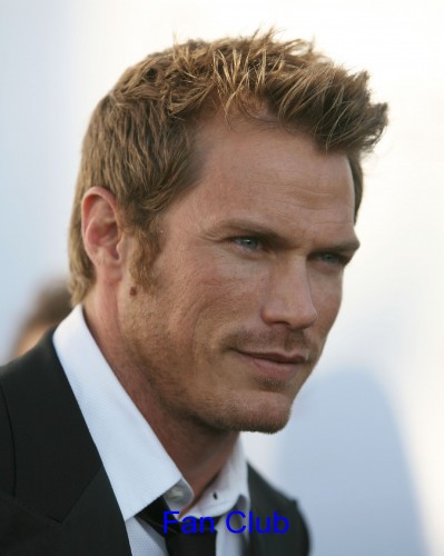 Jason Lewis